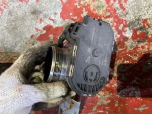Jaguar F-Pace X761 2016-on Throttle Body