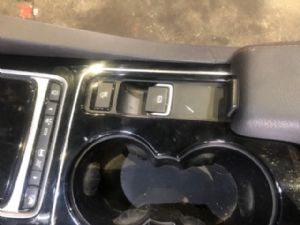 Jaguar F-Pace X761 2016-on Park Brake Switch