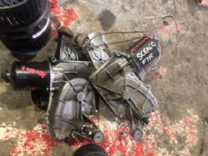 Renault Scenic III 2012-2015 Front Wiper Motor