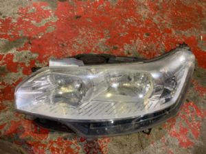 Citroen C5 C5 L Headlight (Halogen)