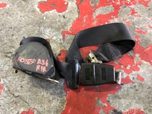 BMW 3 Series E36 318i RR Seat Belt