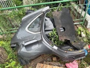 BMW 216D F45 Rear Panel Cut