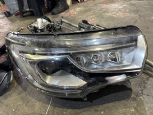 Citroen DS4 NX 2015-2018 R Headlight (HID)