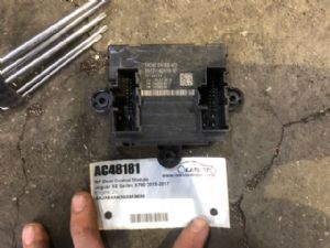 Jaguar XE Series X760 2015-2017 RF Door Control Module
