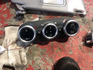 Alfa Giulietta Giulietta Air Conditioning Switch