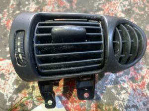 Mercedes-Benz CLC W203 2008-2011 Dash Vent Surround RH