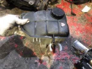 Mercedes-Benz CLC W203 2008-2011 Radiator Spare Tank