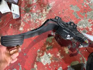 Ford S-Max Titanium 2012-2015 Accelerator Pedal