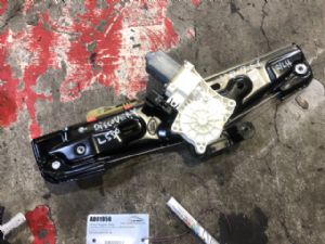 Land Rover Discovery Sport L550 2016-2018 LR Door Regulator Motor