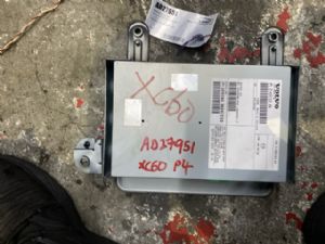 Volvo XC60 P4 2013-2017 Stereo Amplifier