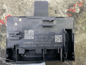 Audi Q5 8.5R 2013-2017 LF Door Control Module