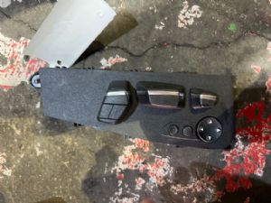 BMW 740Li F02 2008-2012 LF Seat Switch