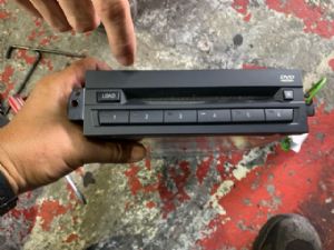 BMW 740Li F02 2008-2012 CD Stacker