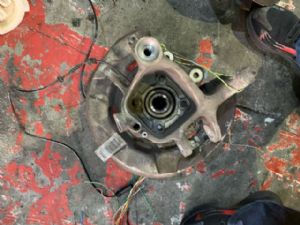 BMW 740Li F02 2008-2012 RR Knuckle