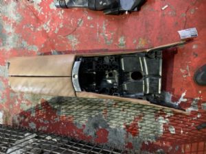 BMW 740Li F02 2008-2012 Centre Console Complete