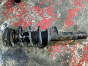 Volkswagen Touran 1.4 1T3 2010-2015 RF Shock Absorber