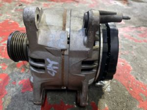 Volkswagen Touran 1.4 1T3 2010-2015 Alternator