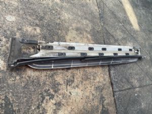Porsche Cayenne 958 2011-2014 RH Side Step