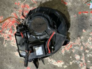 BMW 7 Series F01/F02/F03/F04 2008-2015 Blower Motor