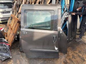 Fiat Doblo 263 2015-on RR Door Actuator