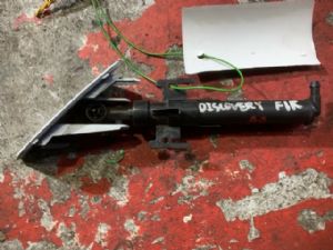 Land Rover Discovery Sport L550 2016-2018 RF Headlight Washer