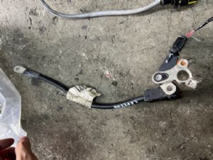 Maserati Ghibli M157 2013-2017 Battery Terminal