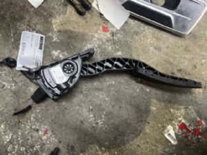 Maserati Ghibli M157 2013-2017 Accelerator Pedal