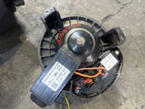 Jaguar F-Pace X761 2016-on Blower Motor