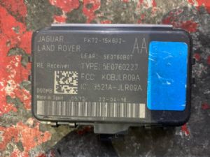 Jaguar F-Pace X761 2016-on GPS Antenna