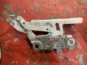 BMW 428i F32 2013 - 2016 R Bonnet Hinge 