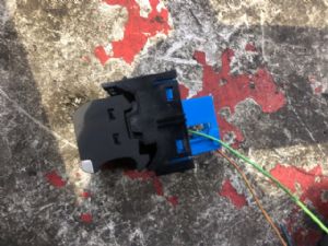Peugeot 5008 2017-on Handbrake Switch