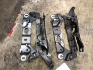 BMW 740Li F02 2008-2012 L Bonnet Hinge 