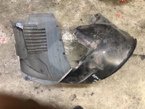 Jaguar XF Series X250 2011-2015 LF Guard/Fender to Cowl Side Seal
