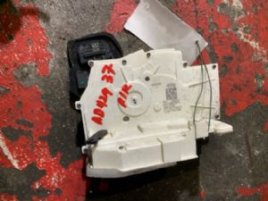 Porsche Taycan 4s RR Door Actuator