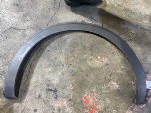 Peugeot 5008 2017-on LR Wheel Arch Moulding