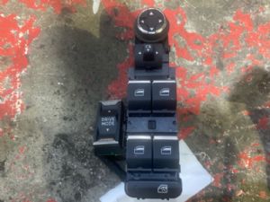 Peugeot 5008 2017-on RF Window Switch