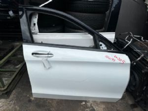 Mercedes-Benz C Class W205 2014-2018 RF Door Exterior Handle