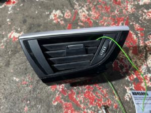 BMW 218i F22 2014-2016 Dash Vent Surround RH