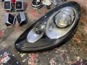 Porsche Panamera 970 2013-2016 L Headlight (HID)
