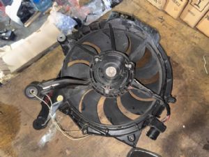 Porsche Taycan 4s Radiator Electric Fan Assembly