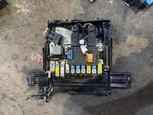 Porsche Panamera 970 2013-2016 Battery Fuse Box
