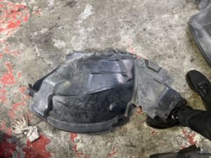 Mercedes-Benz GLC 300 C253 2015-2019 LF Guard/Fender to Cowl Side Seal