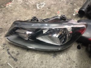 Volkswagen Caddy Type 2K 2010-2015 L Headlight (Halogen Option 1)