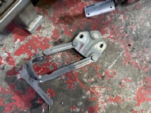 Volkswagen Caddy Type 2K 2010-2015 L Bonnet Hinge 