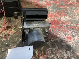 Jaguar XE Series X760 2017-2020 ABS Pump