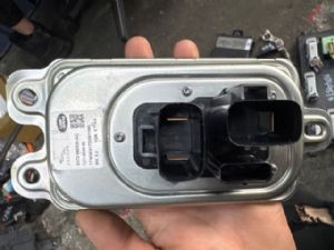 Jaguar XE Series X760 2017-2020 Voltage Stabilizer Module