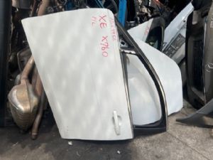 Jaguar XE Series X760 2015-2017 LF Door Actuator