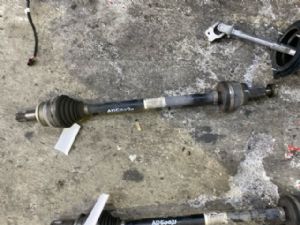 Jaguar XE Series X760 2017-2020 LR Driveshaft
