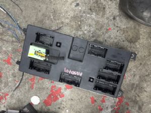 Jaguar XE Series X760 2015-2017 Body Control Module