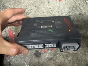 Jaguar XE Series X760 2015-2017 Keyless Entry Module